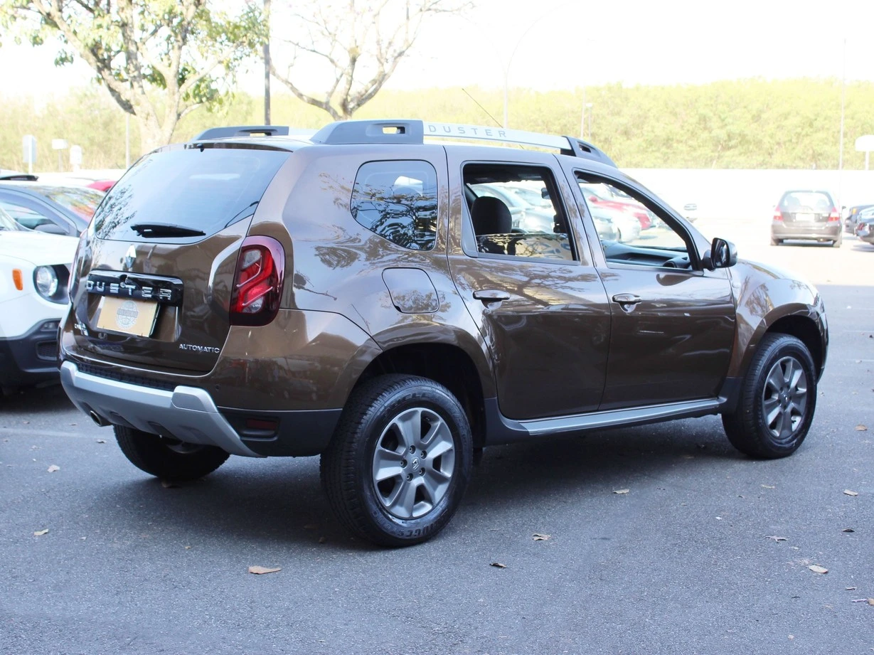 RENAULT DUSTER