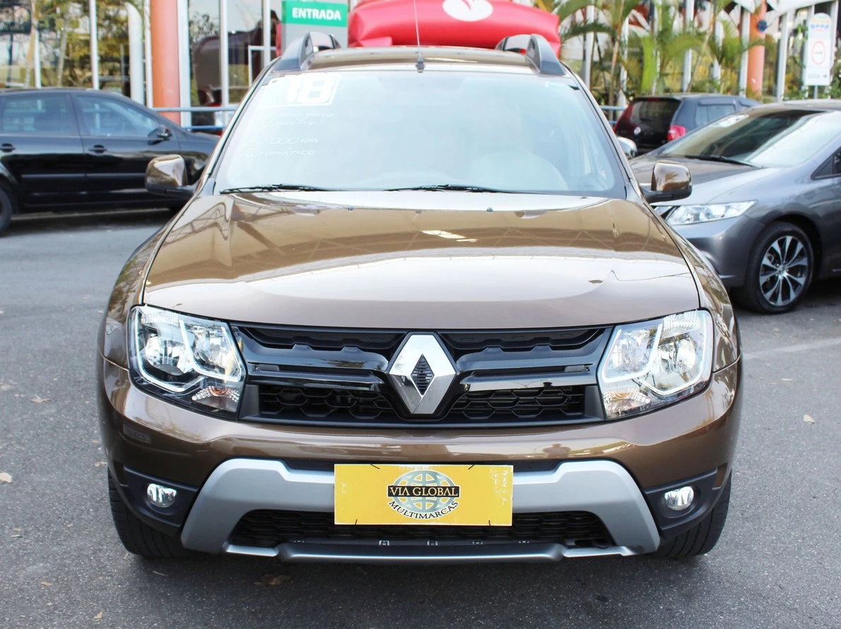RENAULT DUSTER