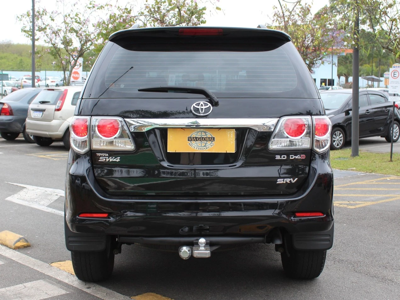 TOYOTA HILUX SW4