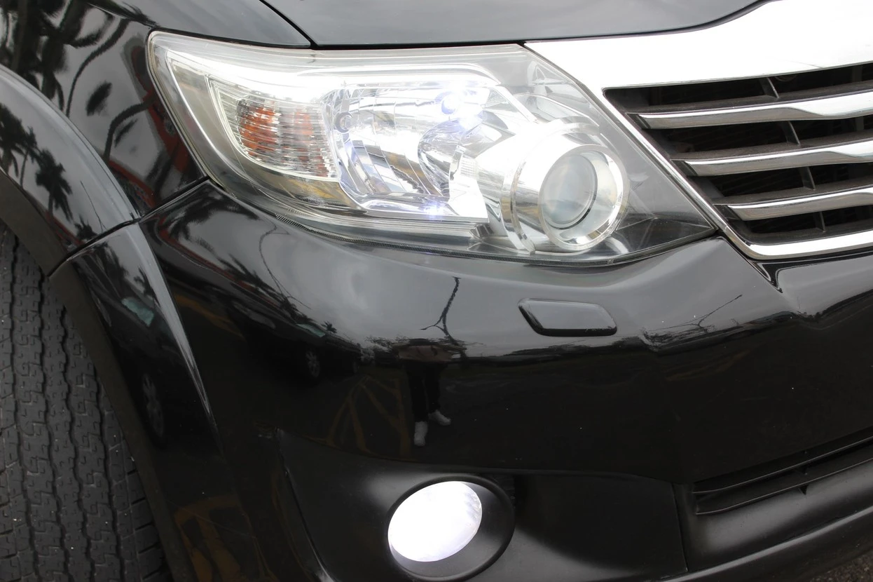 TOYOTA HILUX SW4