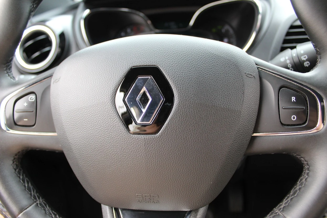 RENAULT CAPTUR