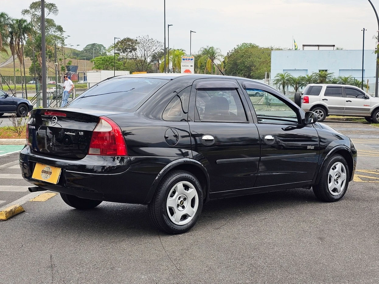 CHEVROLET CORSA