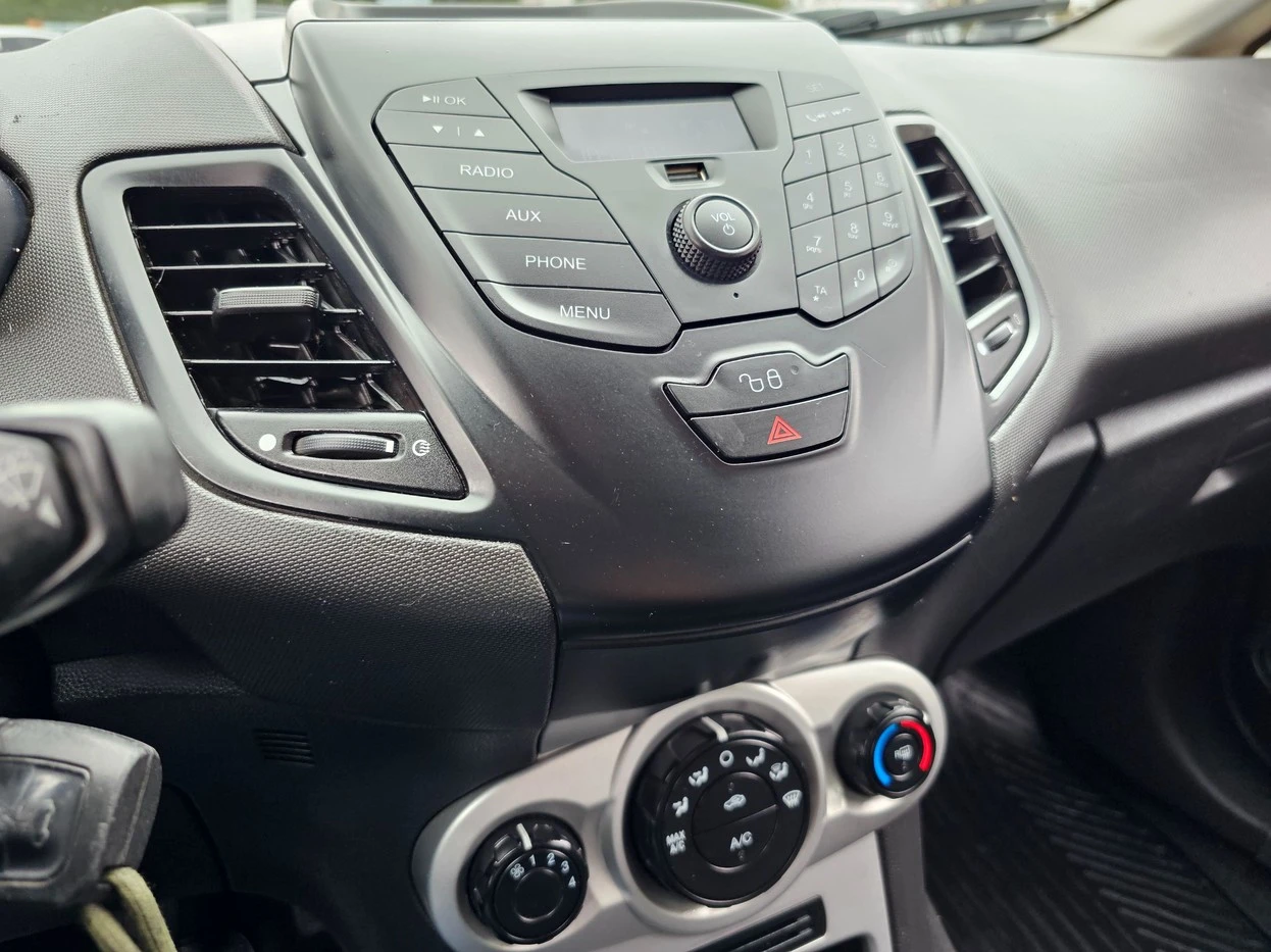 FORD FIESTA