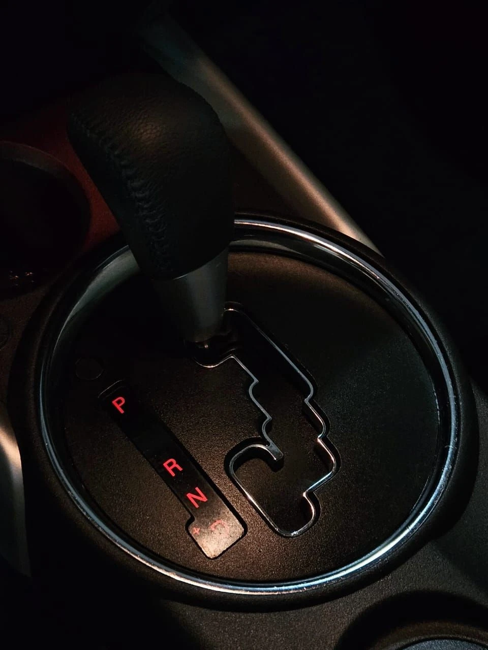 MITSUBISHI OUTLANDER SPORT