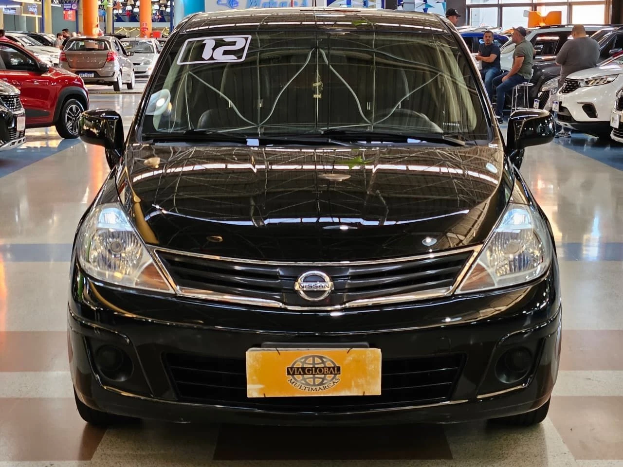 NISSAN TIIDA