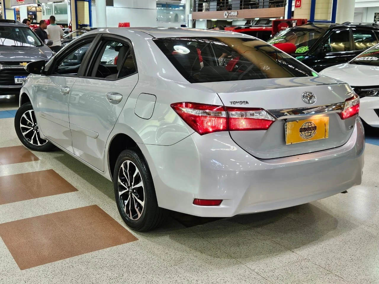 TOYOTA COROLLA