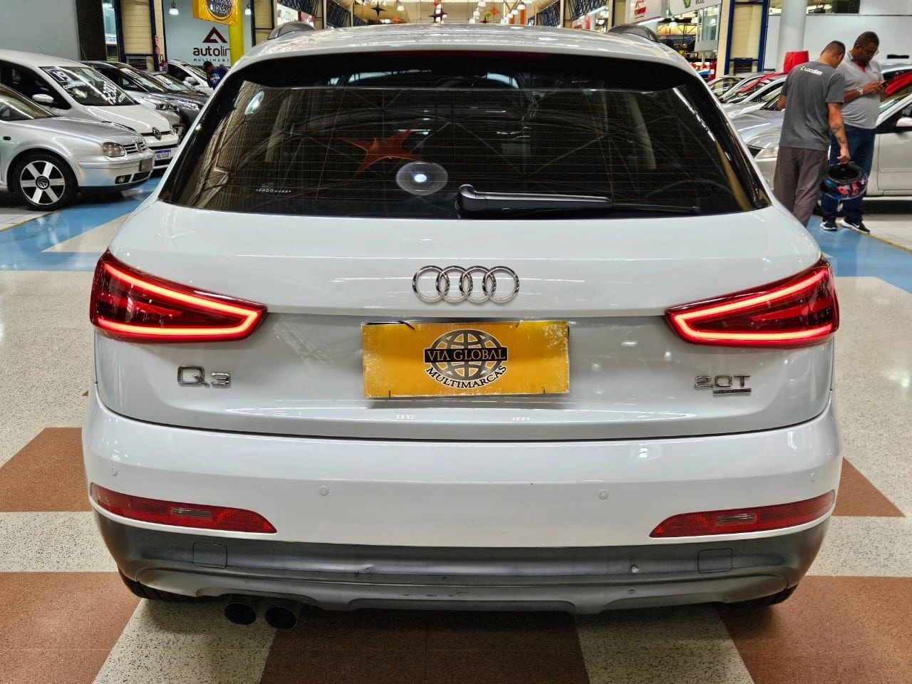 AUDI Q3