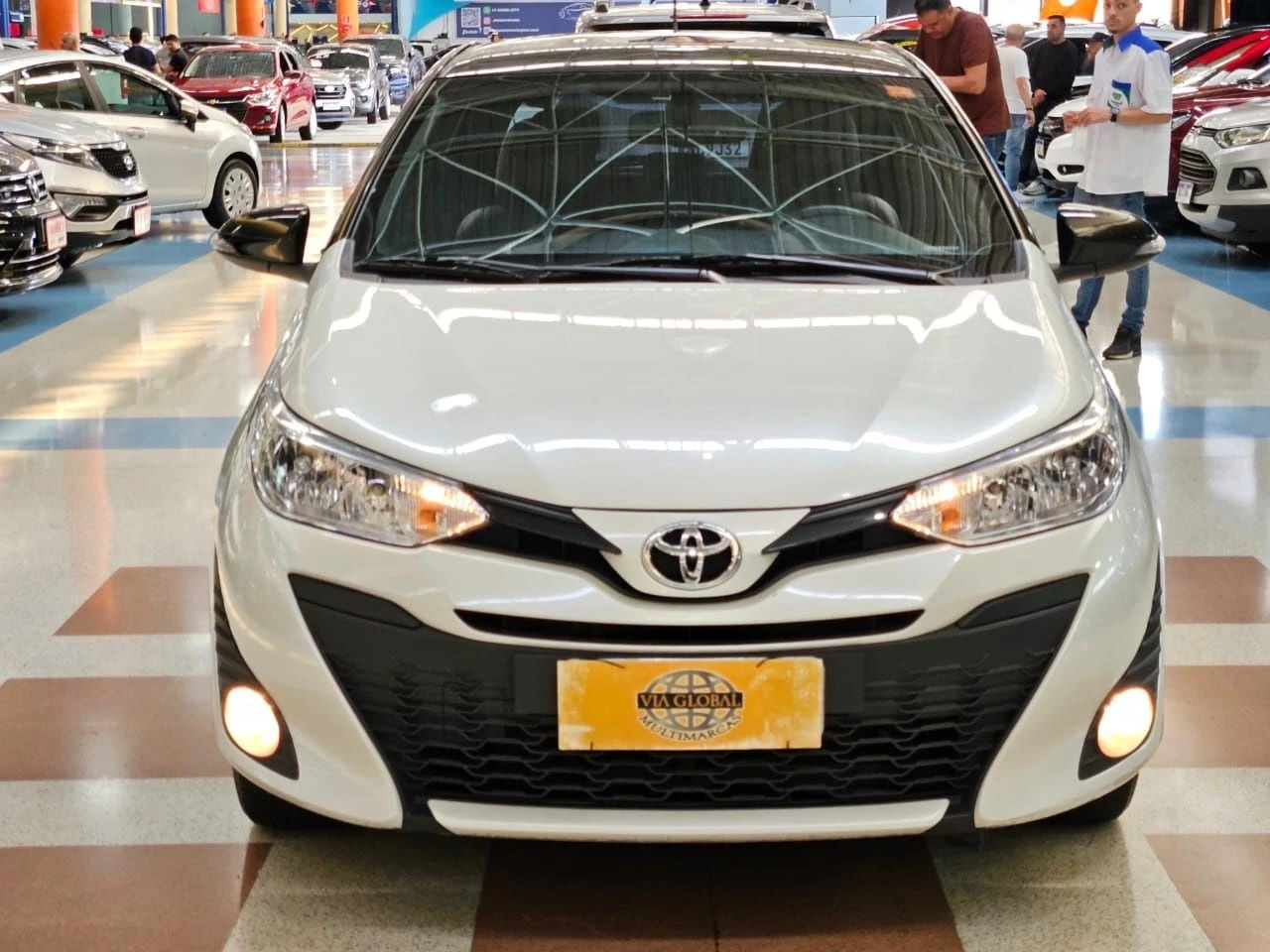 TOYOTA YARIS