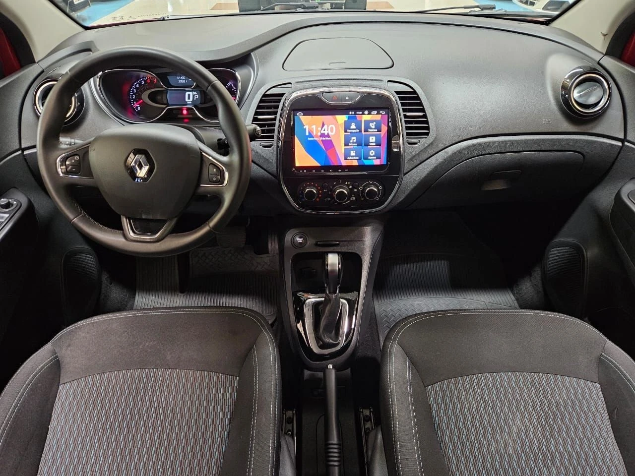 RENAULT CAPTUR