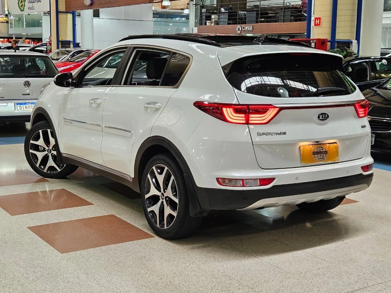 KIA SPORTAGE