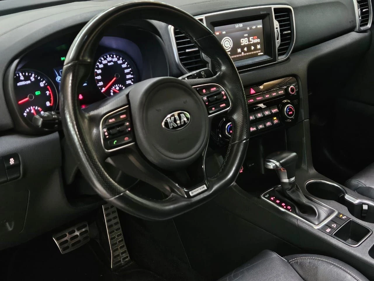 KIA SPORTAGE