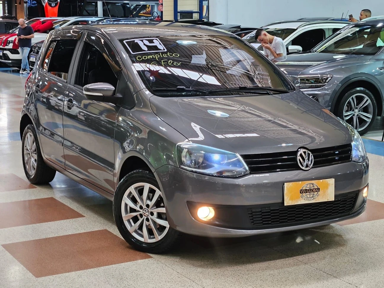 VOLKSWAGEN FOX