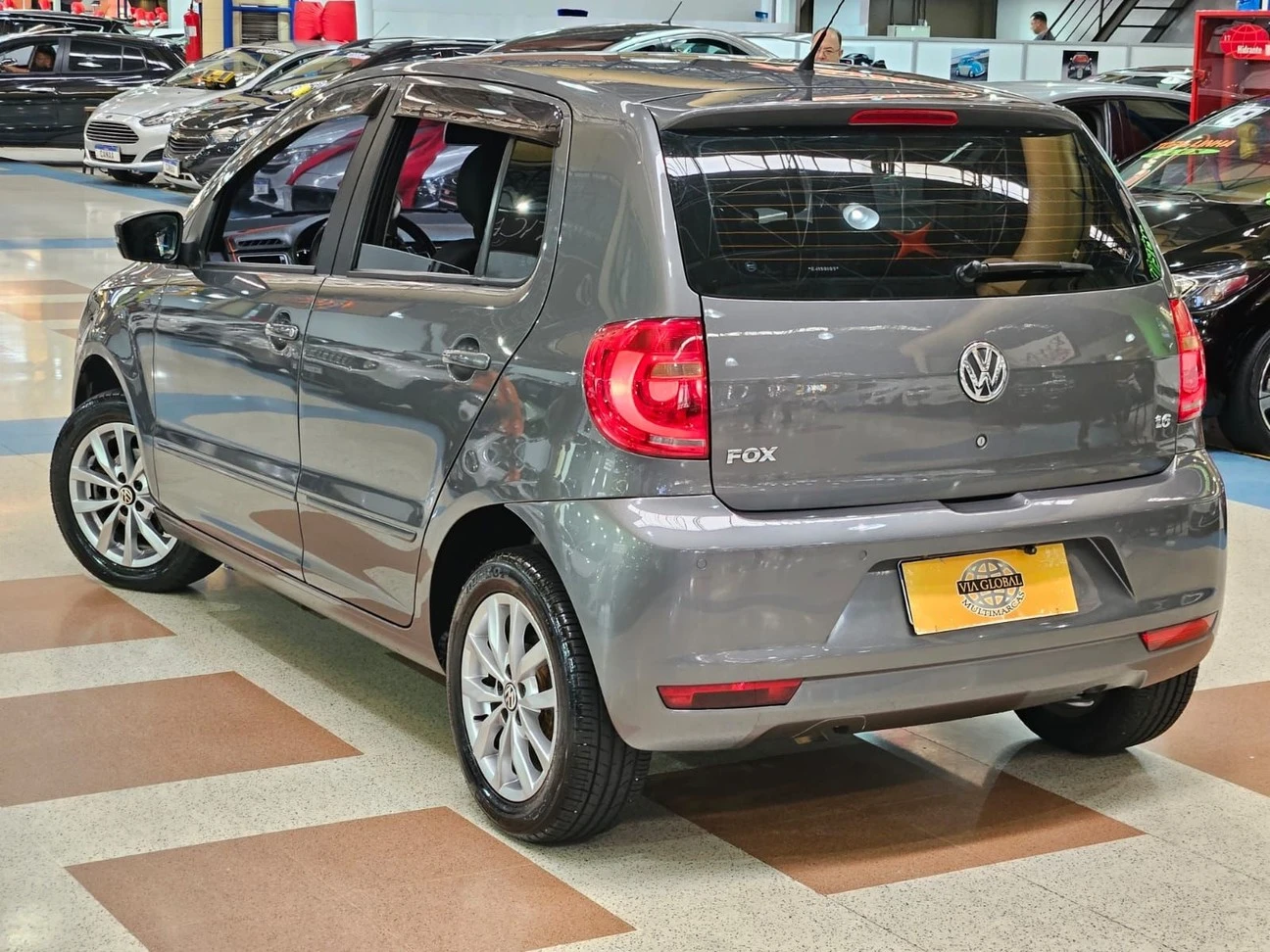 VOLKSWAGEN FOX