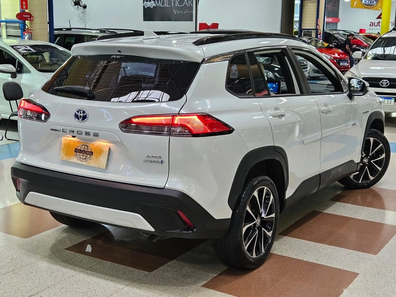 TOYOTA COROLLA CROSS