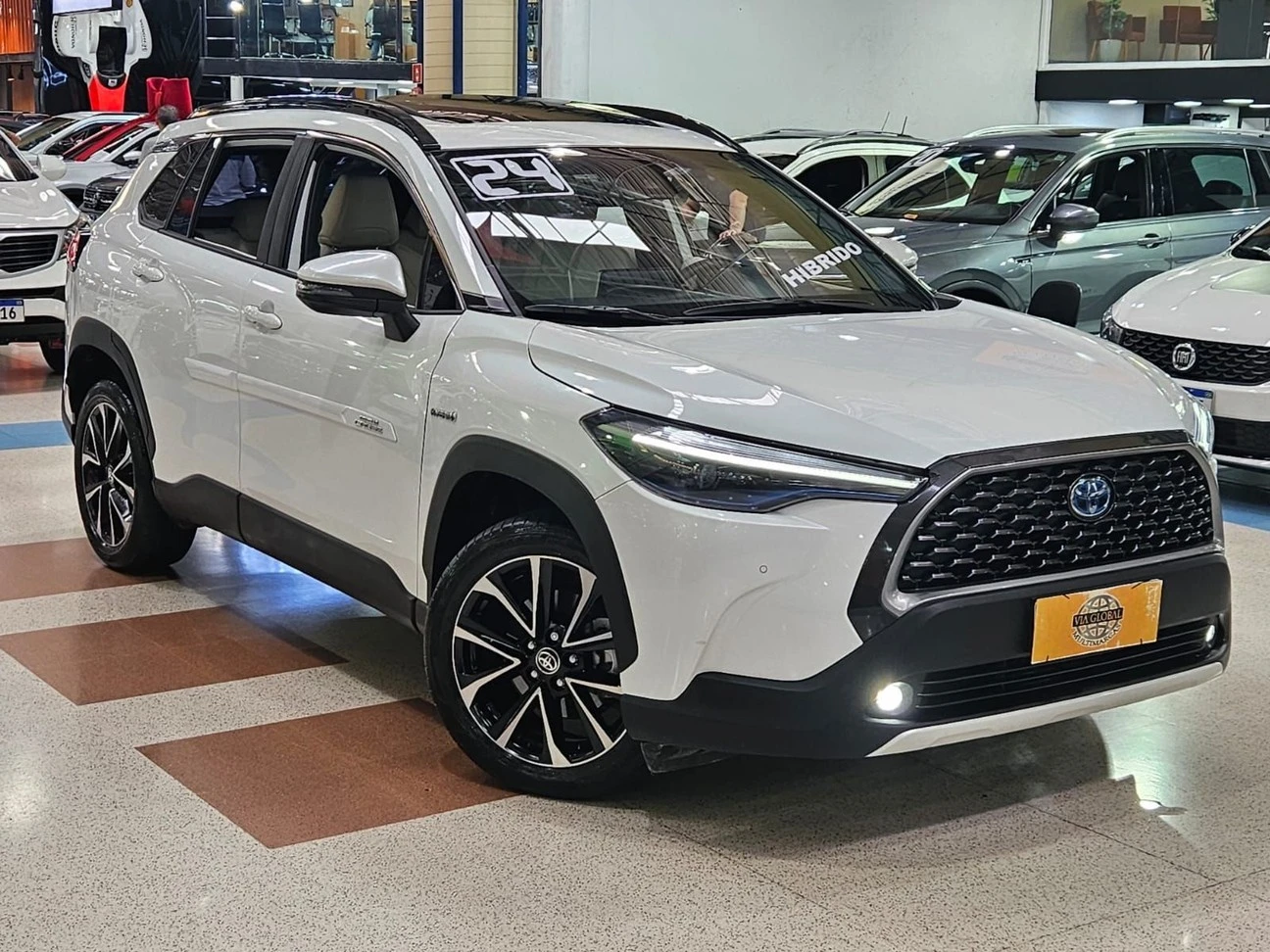 TOYOTA COROLLA CROSS