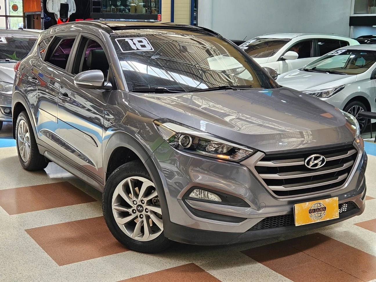 HYUNDAI TUCSON