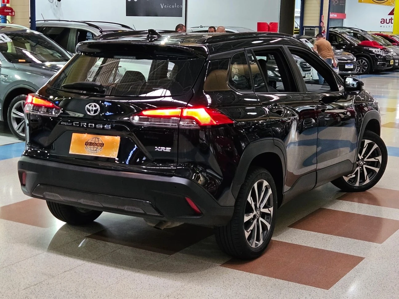 TOYOTA COROLLA CROSS