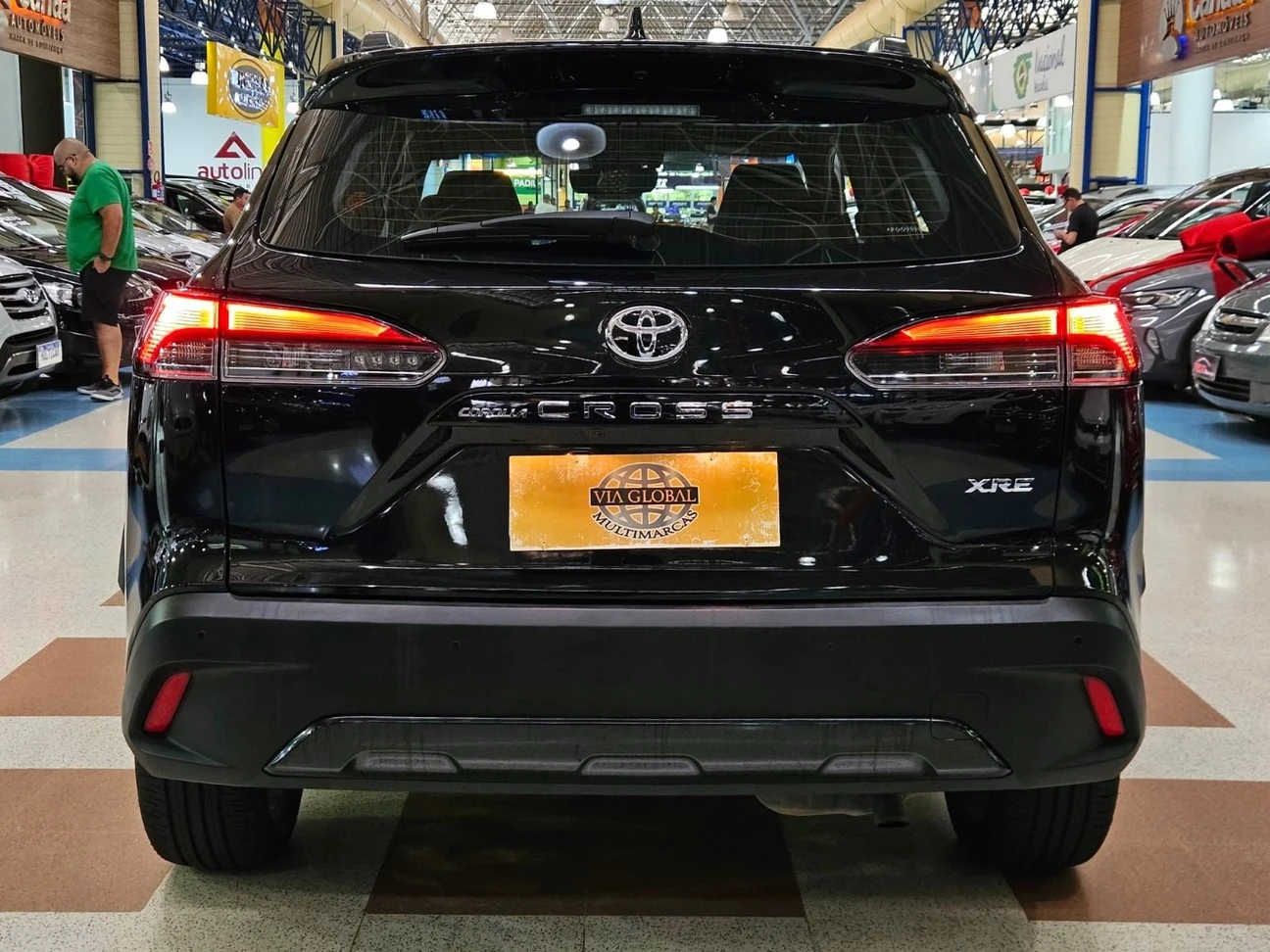 TOYOTA COROLLA CROSS