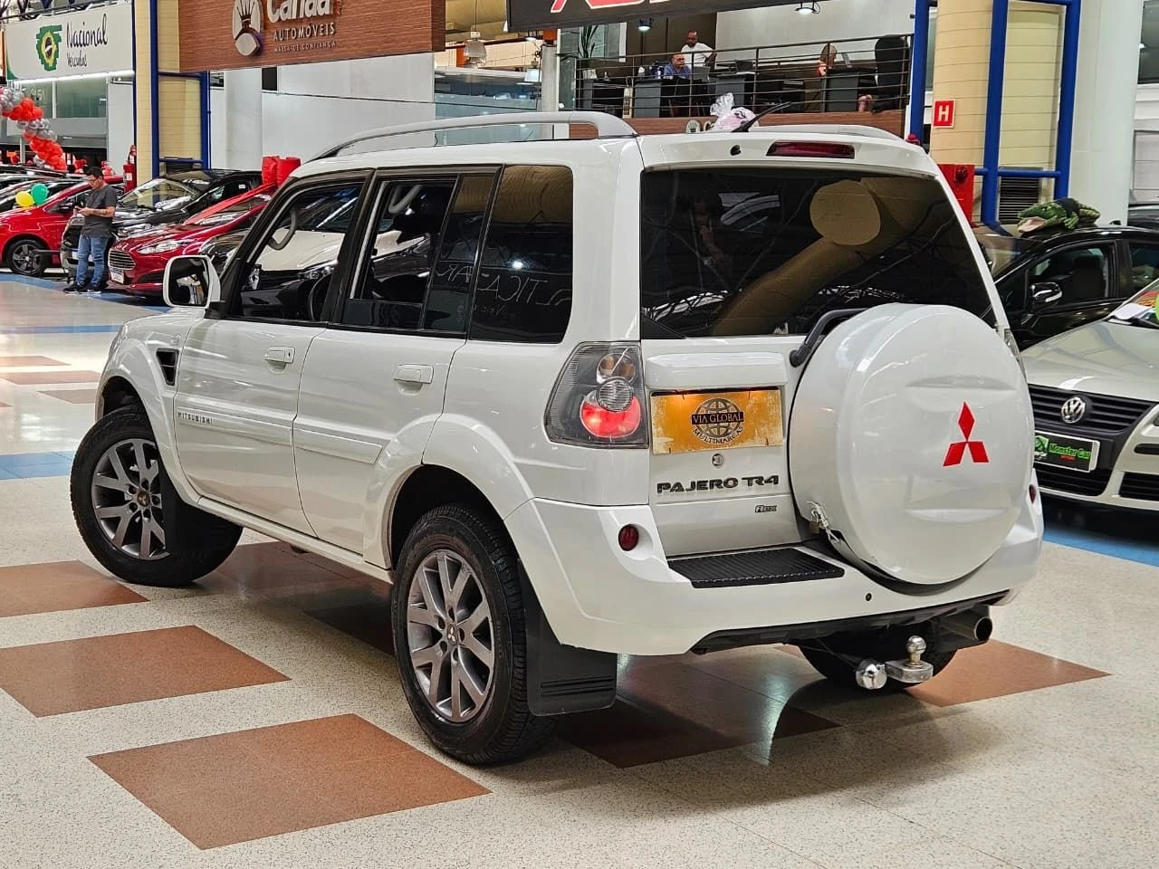 MITSUBISHI PAJERO TR4