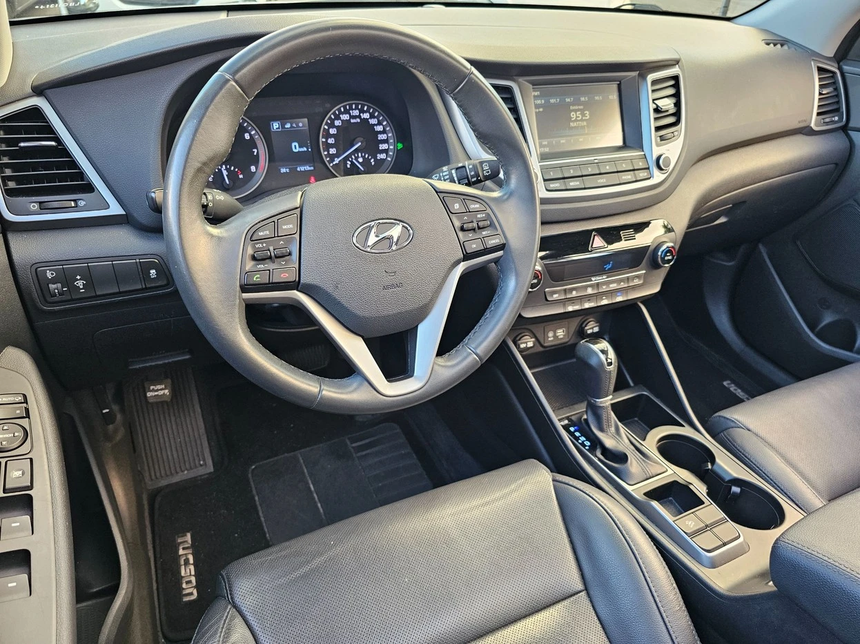 HYUNDAI TUCSON
