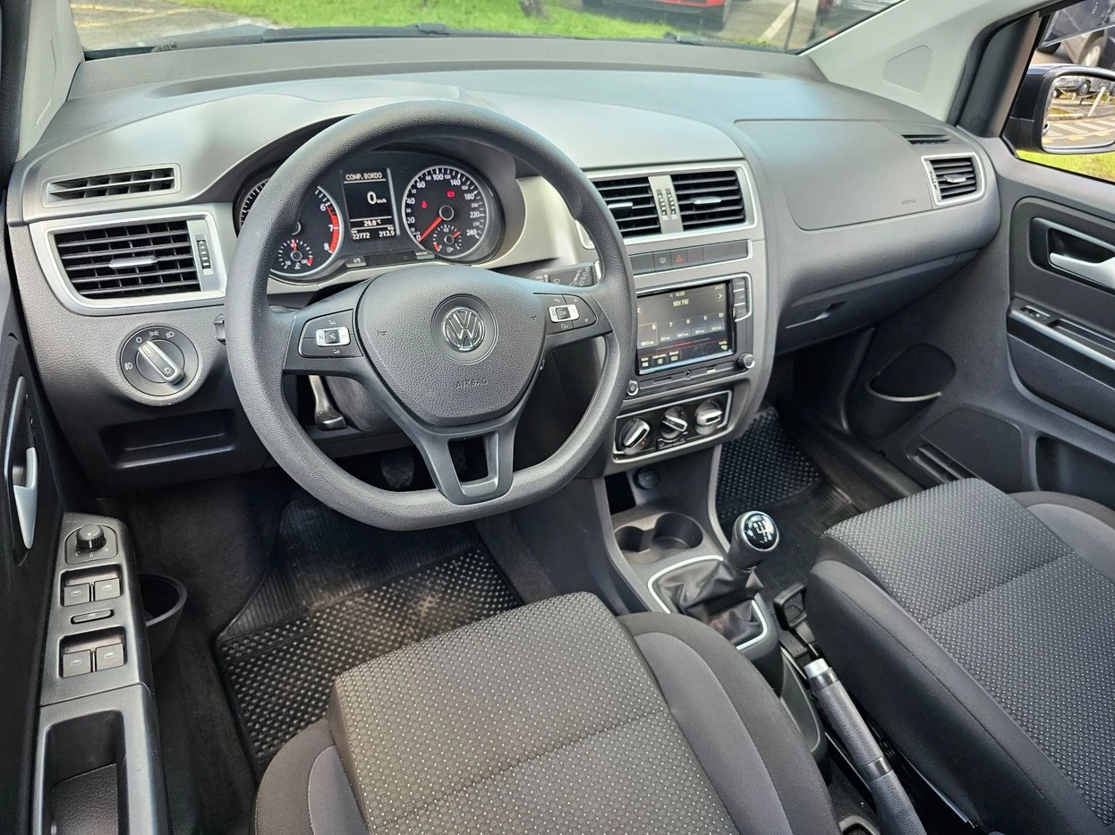 VOLKSWAGEN FOX