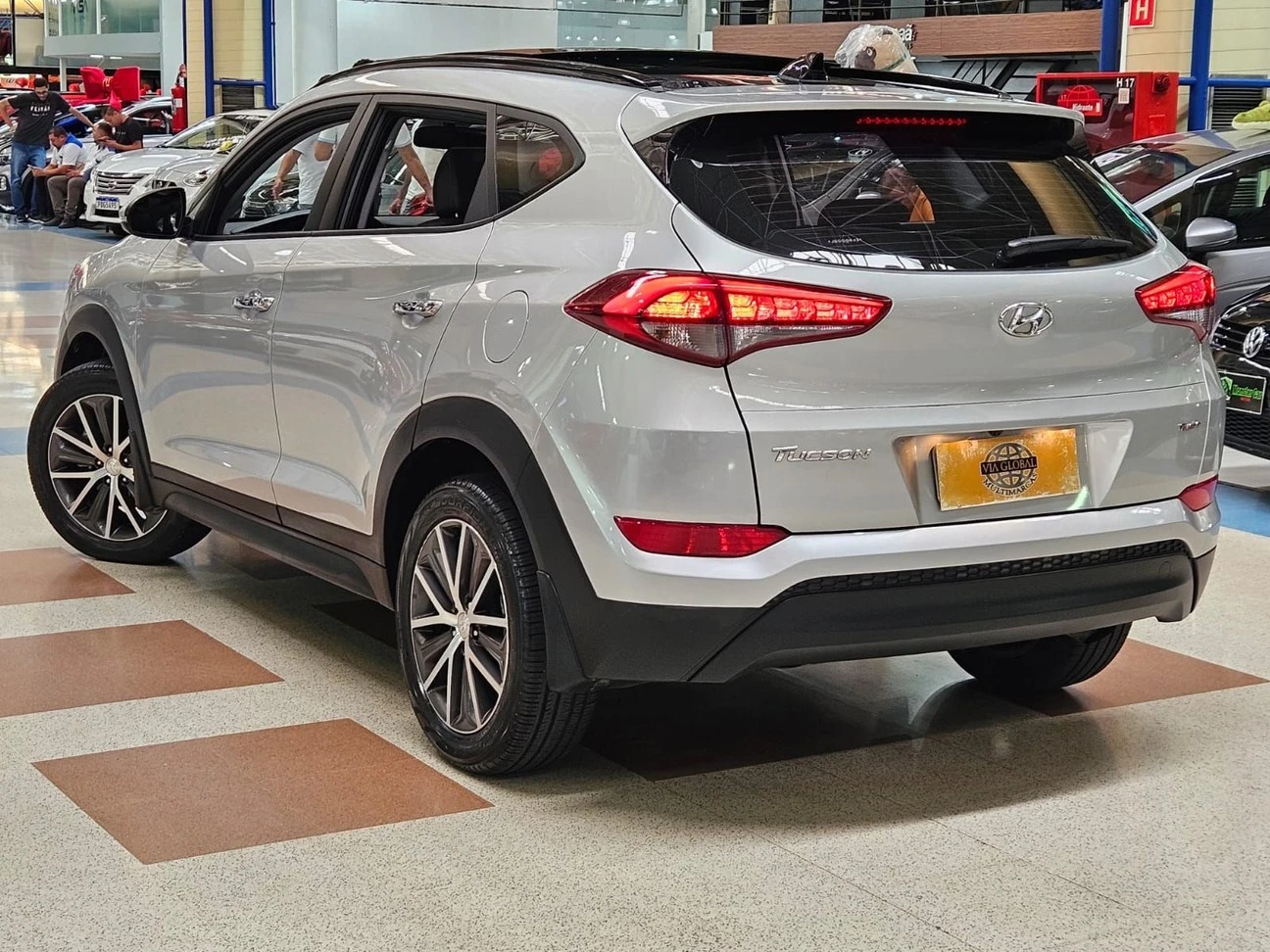 HYUNDAI TUCSON