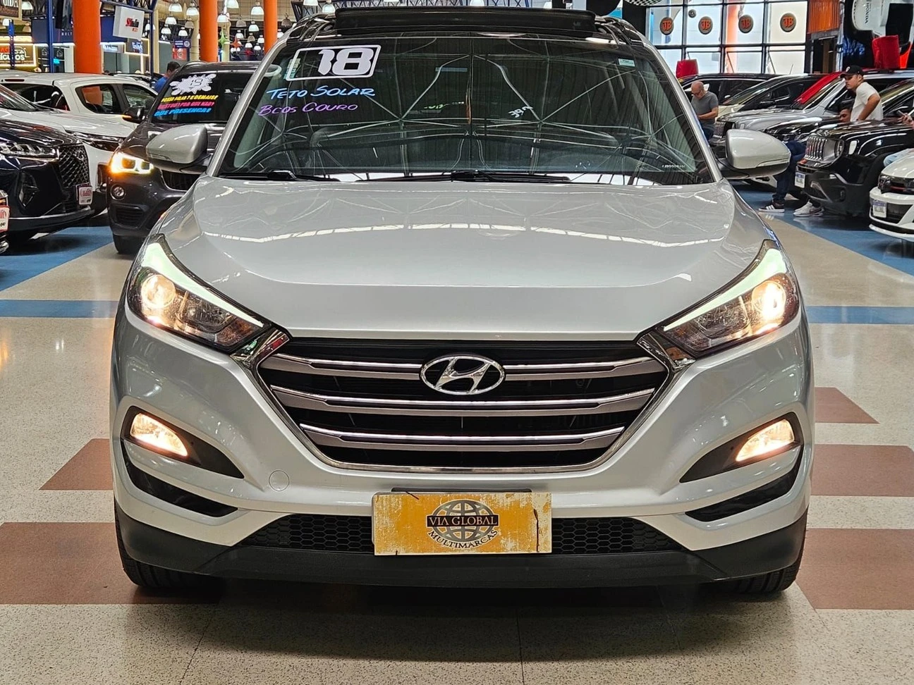 HYUNDAI TUCSON