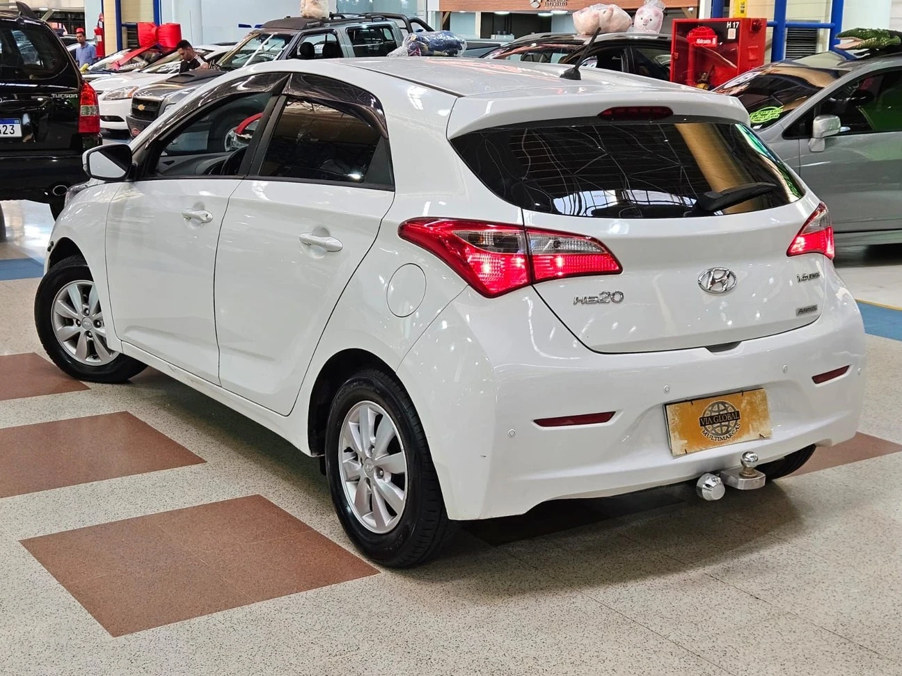 HYUNDAI HB20