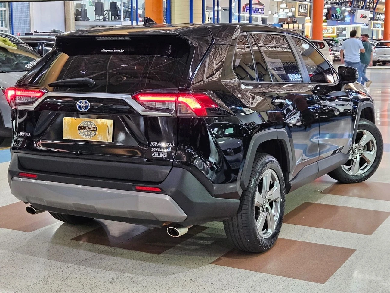 TOYOTA RAV4