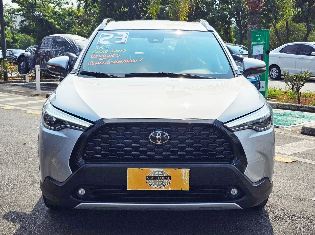 TOYOTA COROLLA CROSS