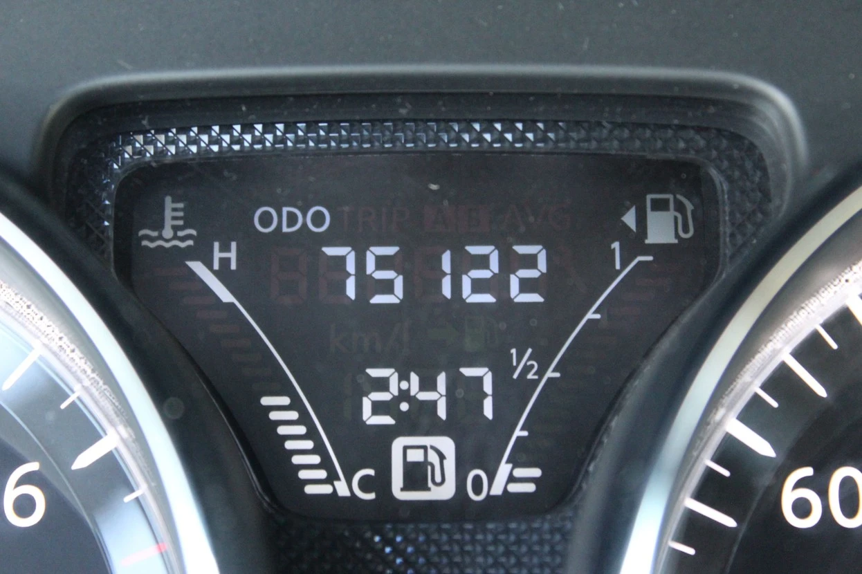 NISSAN VERSA