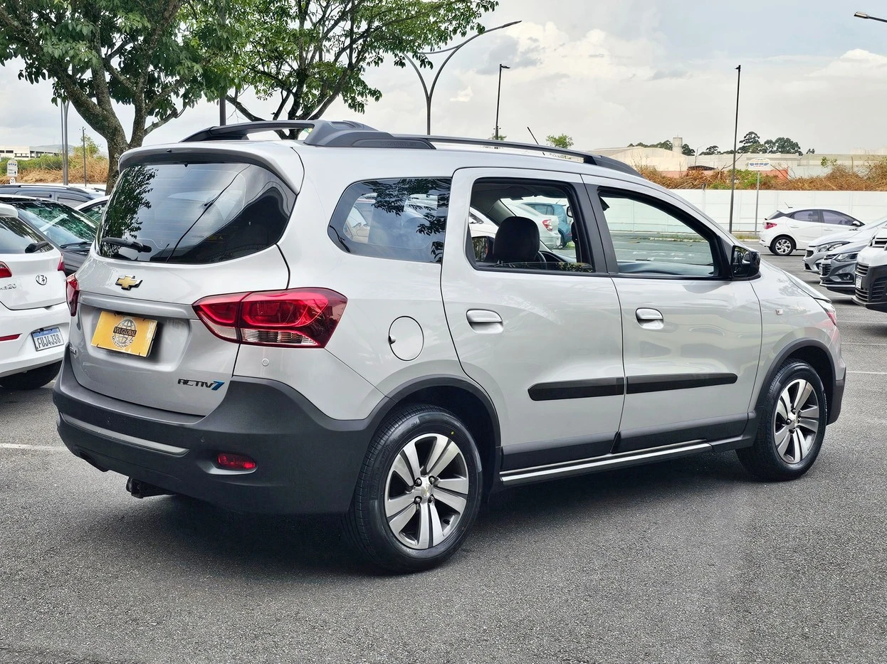 CHEVROLET SPIN