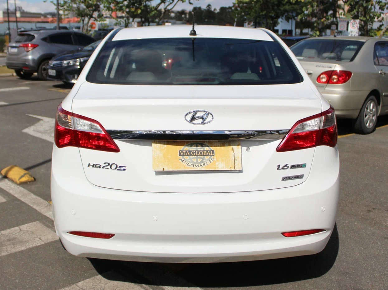 HYUNDAI HB20S