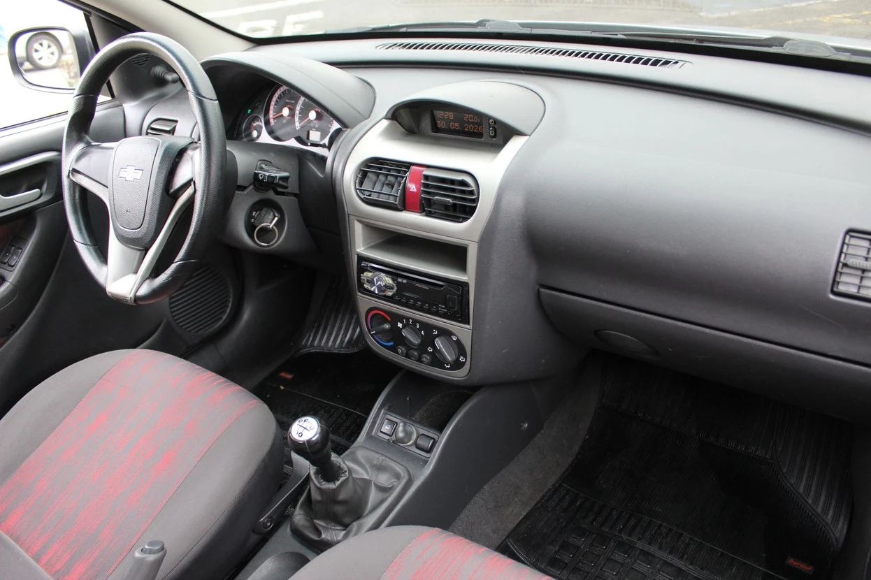 CHEVROLET MONTANA