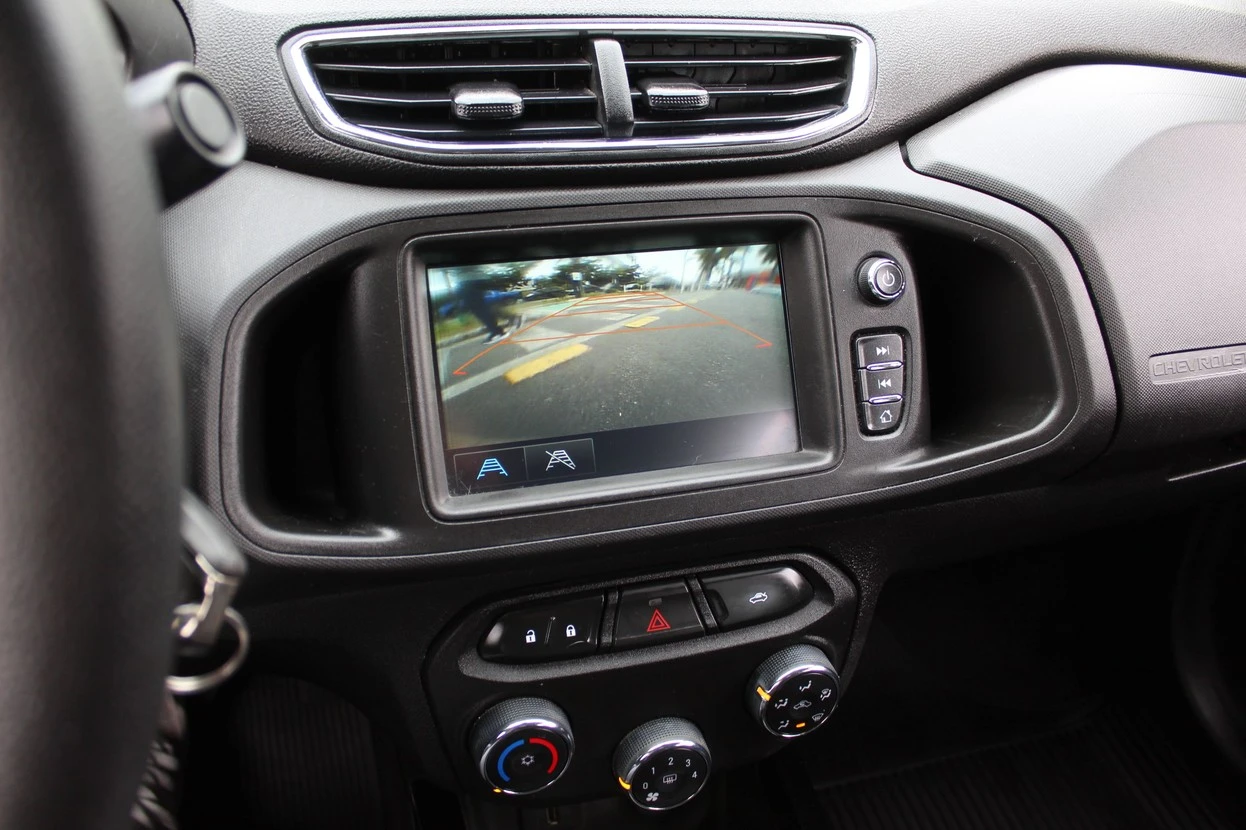 CHEVROLET PRISMA