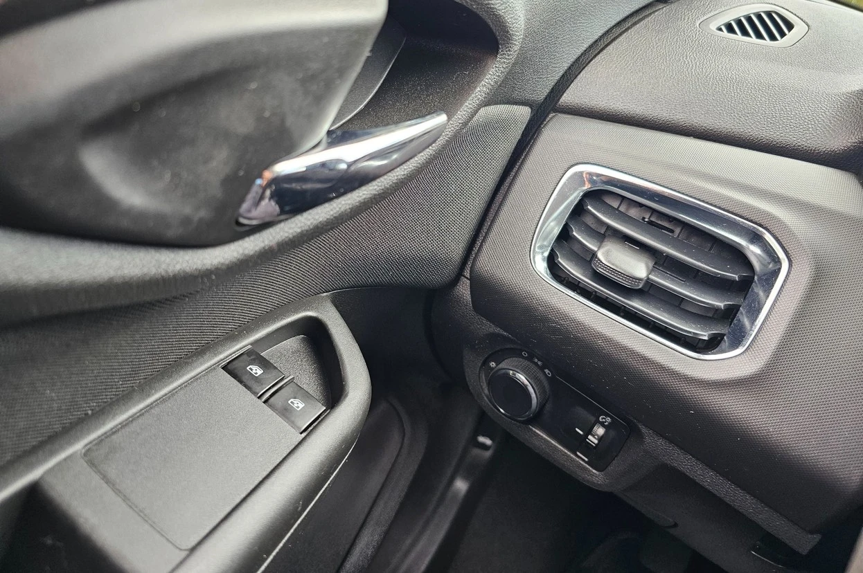 CHEVROLET PRISMA