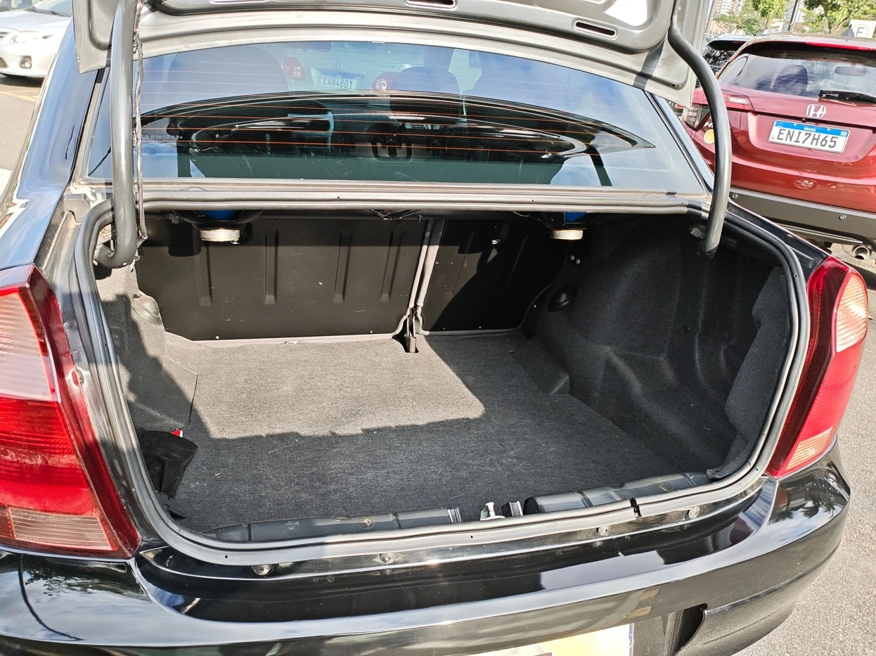 CHEVROLET CORSA