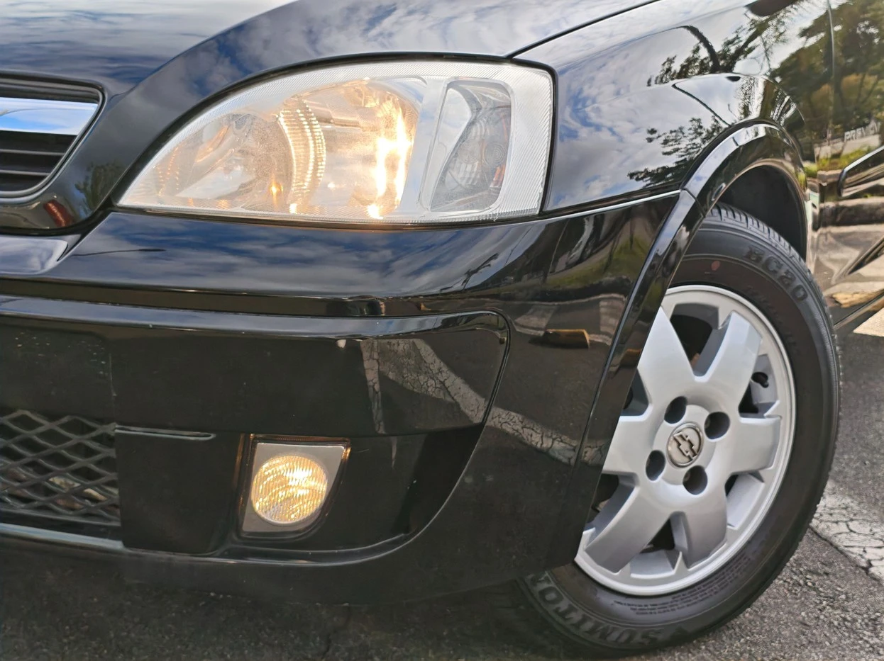 CHEVROLET CORSA