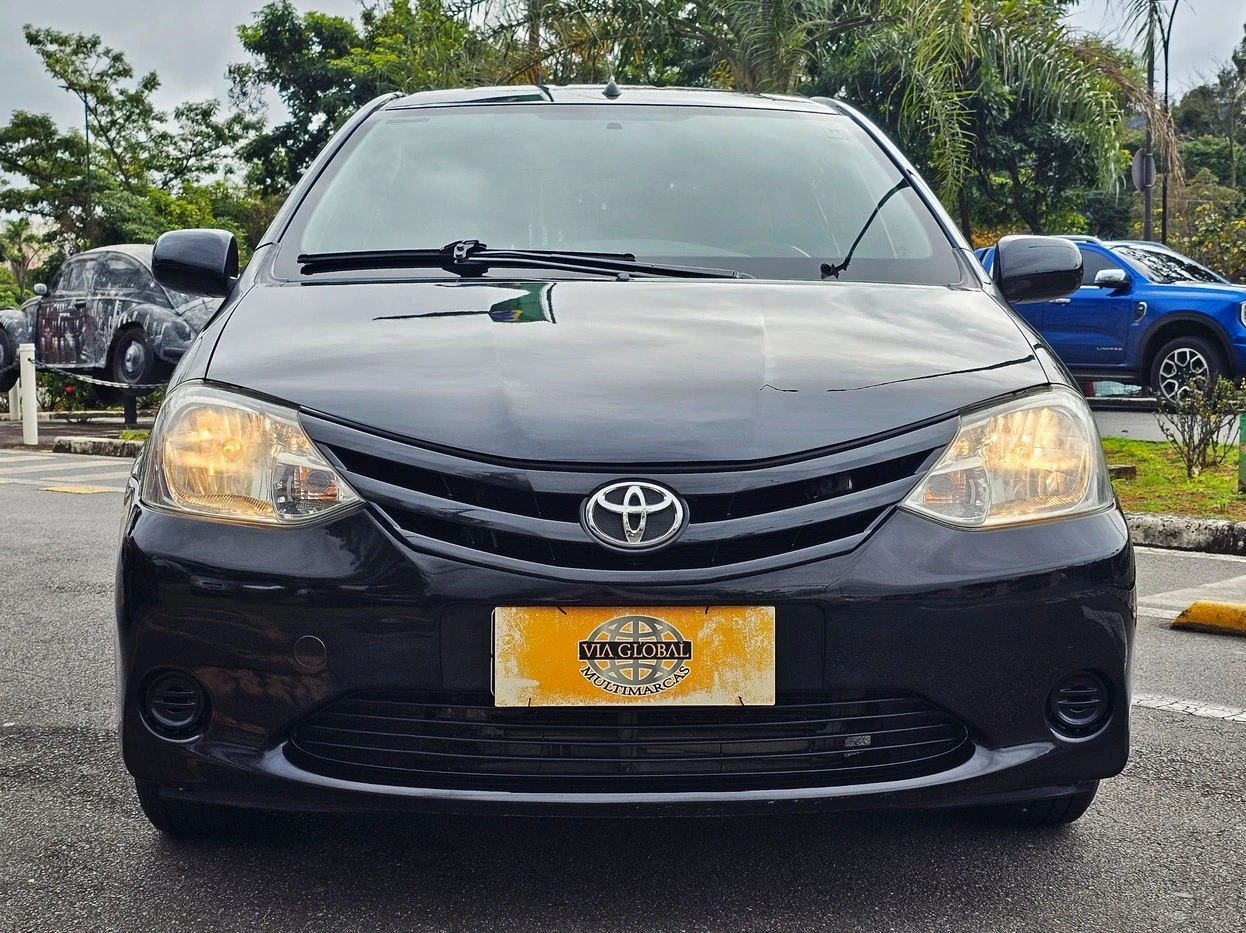 TOYOTA ETIOS