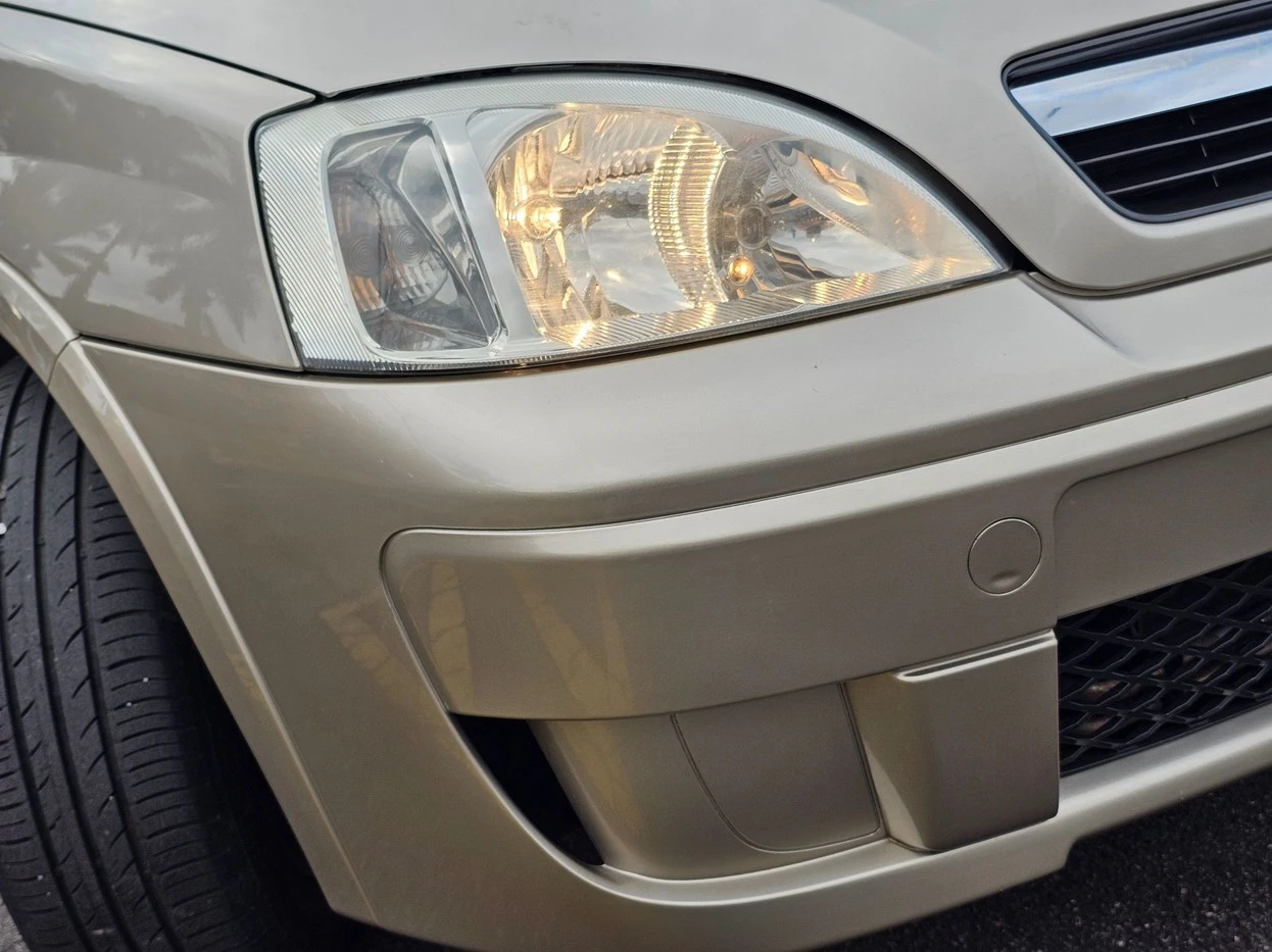 CHEVROLET CORSA