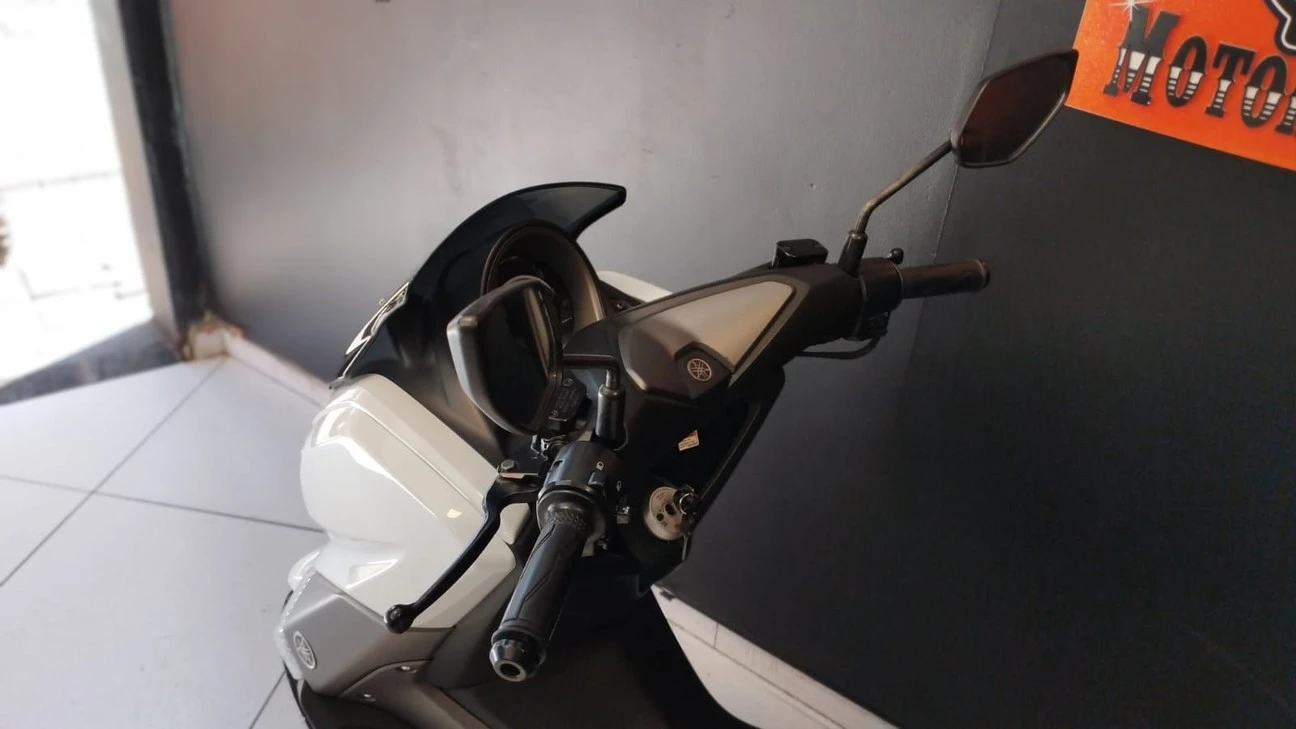 YAMAHA NMAX 160 ABS