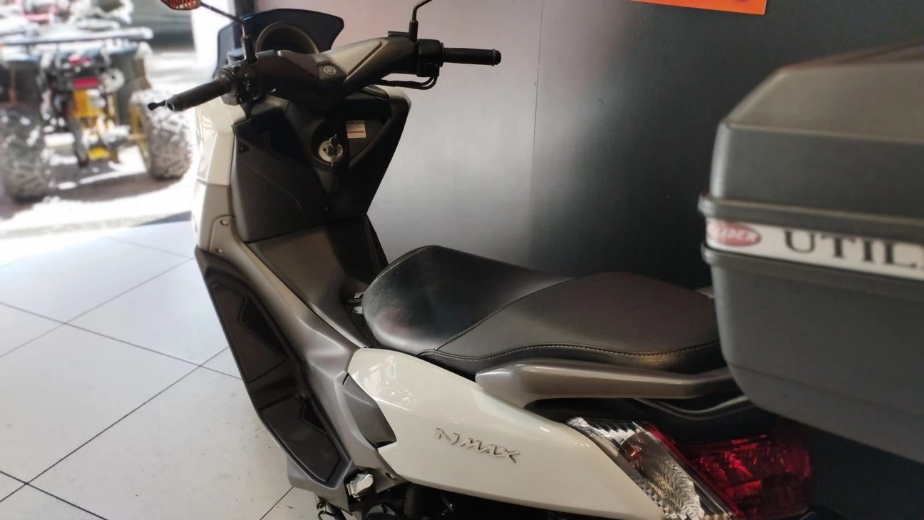 YAMAHA NMAX 160 ABS