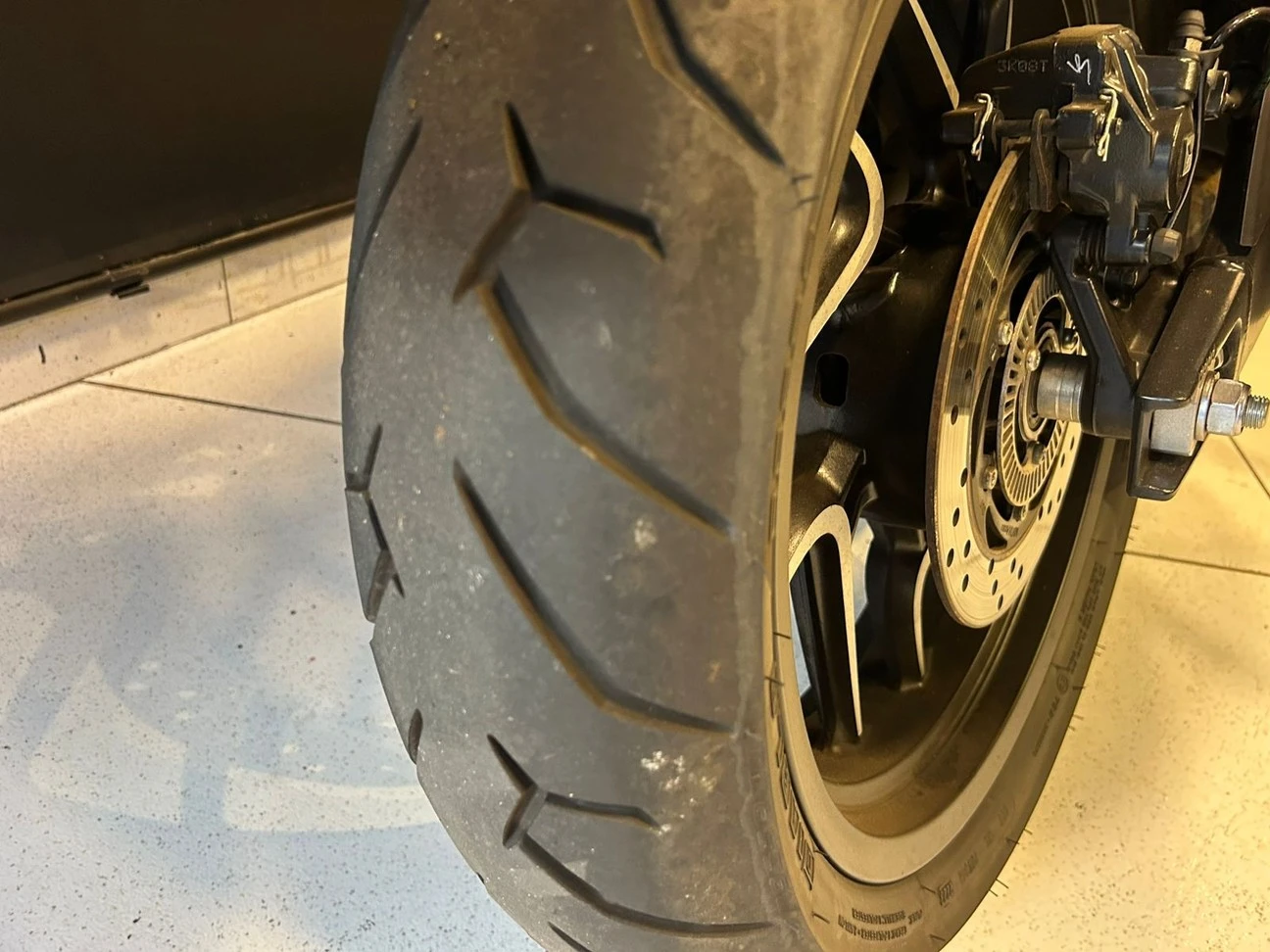 BAJAJ DOMINAR 400