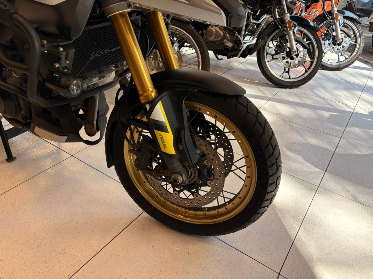 SUZUKI V-STROM 1000XT ABS