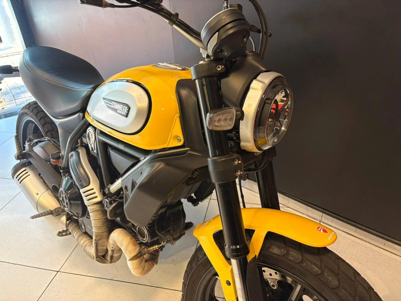 DUCATI SCRAMBLER ICON