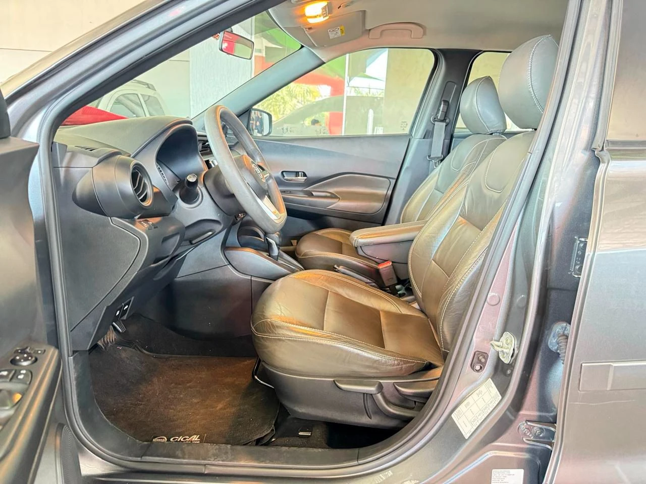 NISSAN KICKS