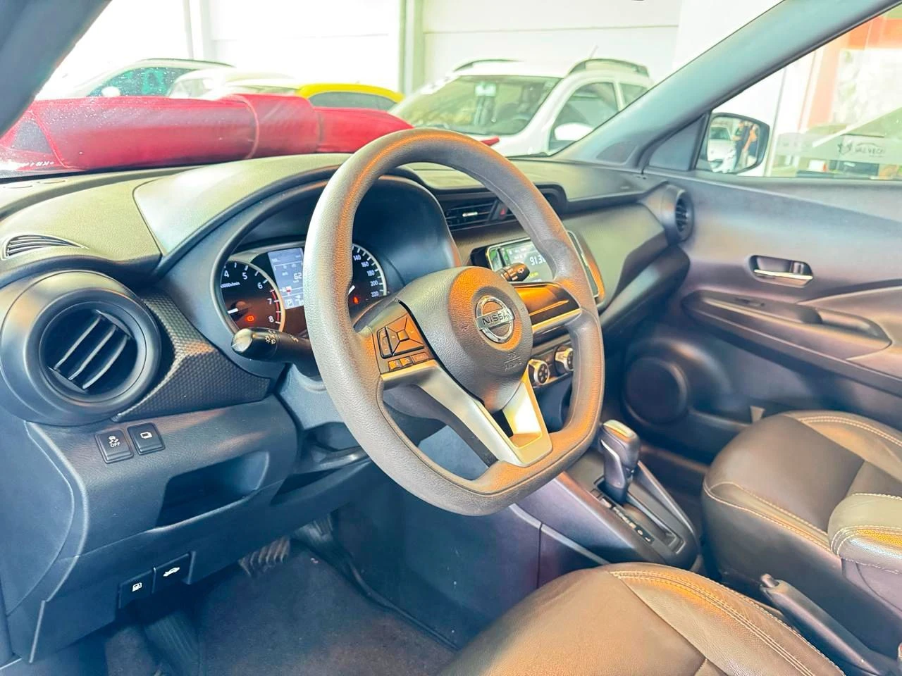 NISSAN KICKS