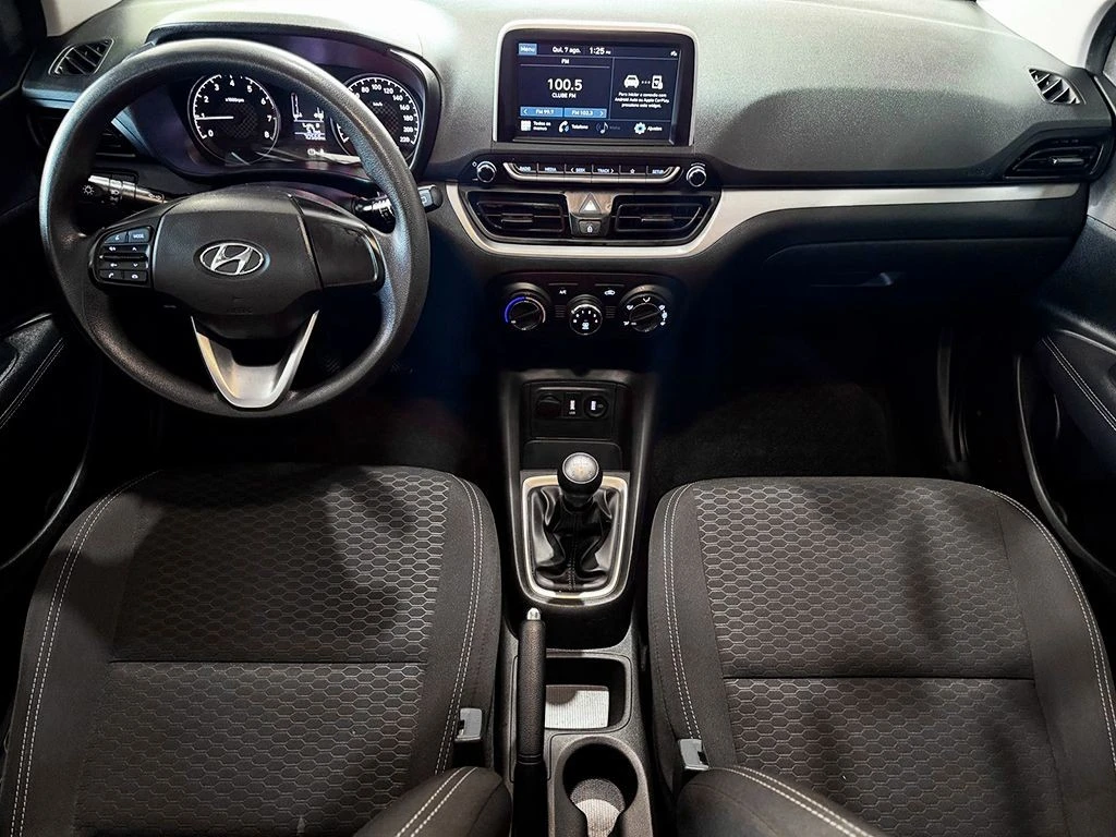 HYUNDAI HB20
