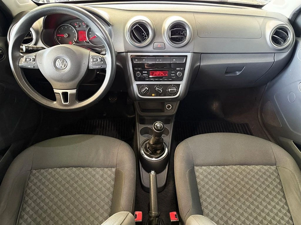 VOLKSWAGEN GOL