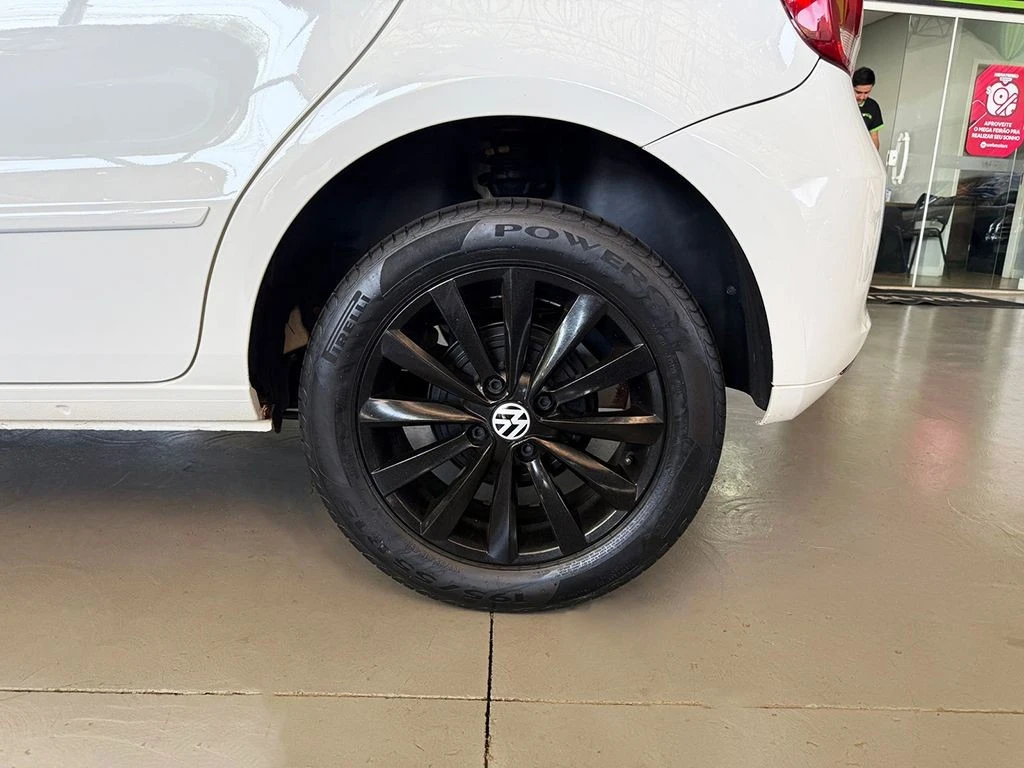 VOLKSWAGEN GOL